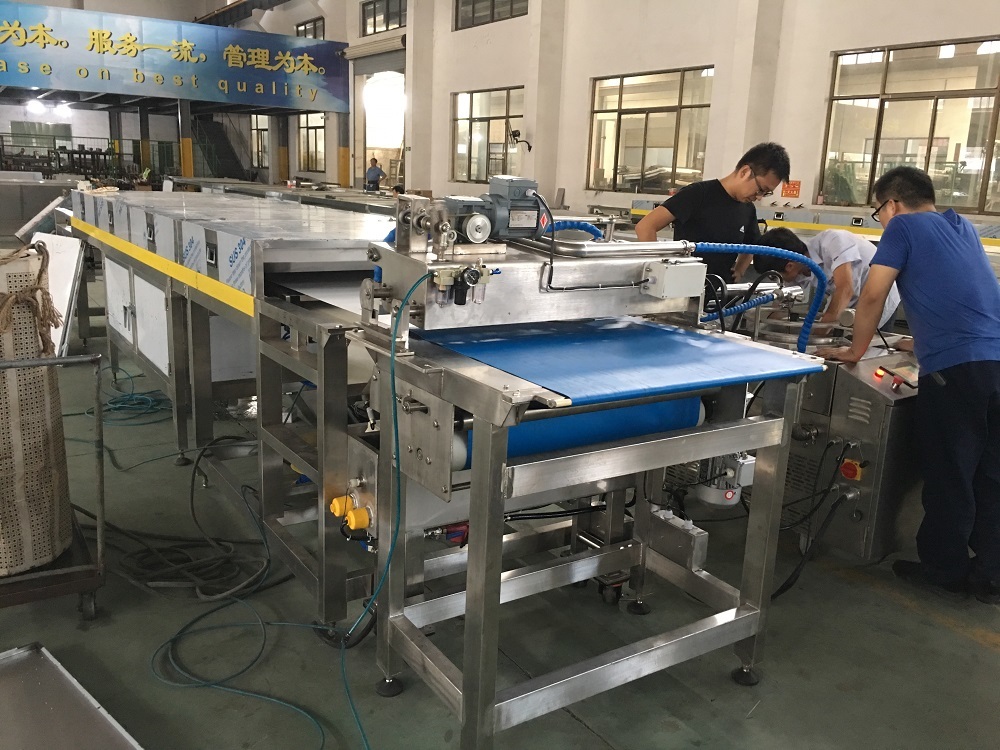 آخرین وبلاگ های شرکت در مورد راهنمای انتخاب خطوط تزئین و خنک‌سازی پاپ‌کورن – عوامل کلیدی از کنترل فرآیند تا راندمان تولید